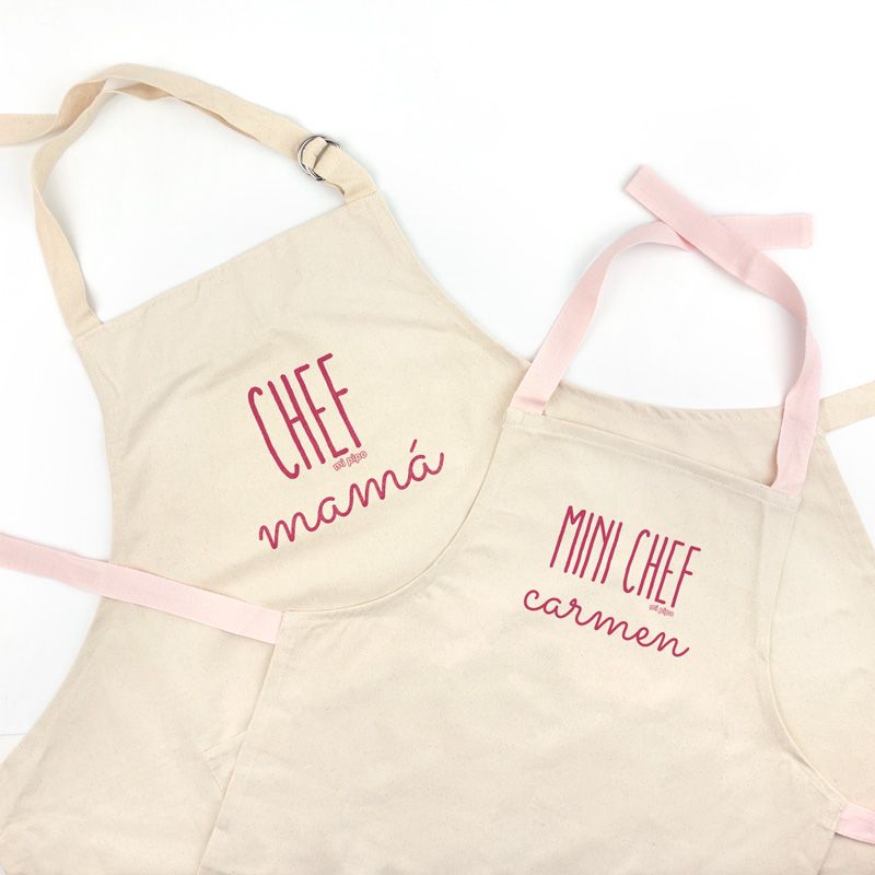 Pack Delantal Mamá y Delantal Niño/a Rosa Personalizado Chef mamá, mini chef (nombre)