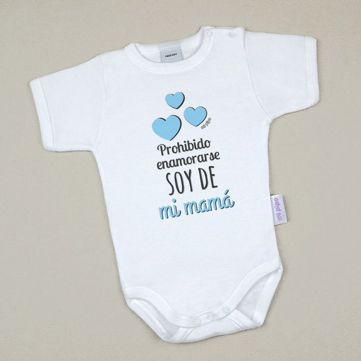 Babidu Body Divertido Prohibido enamorarse, soy de mi Mamá