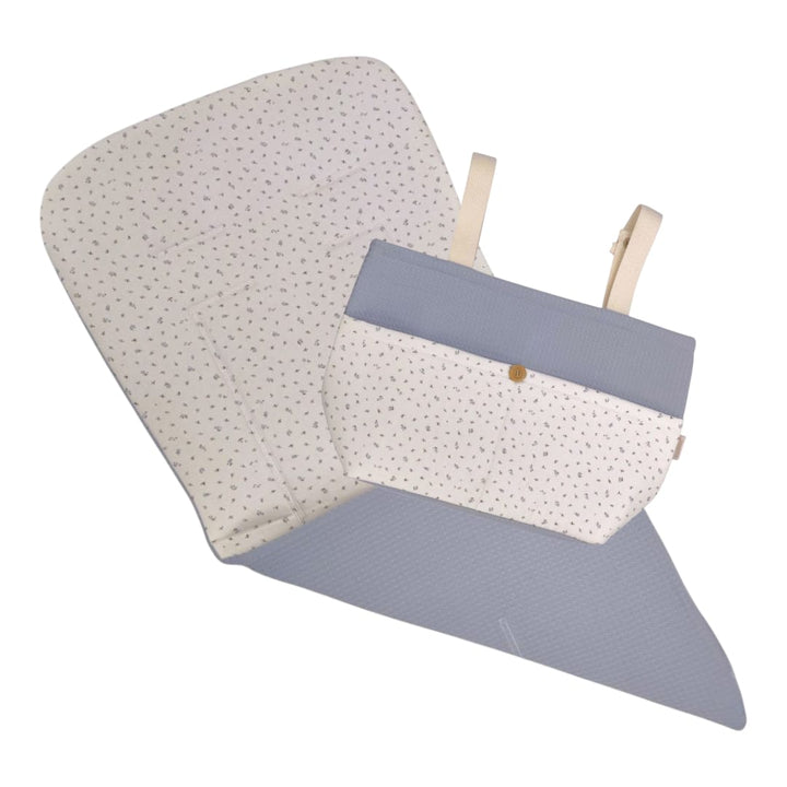 Colchoneta Reversible para silla + Bolso a juego florecitas new azul