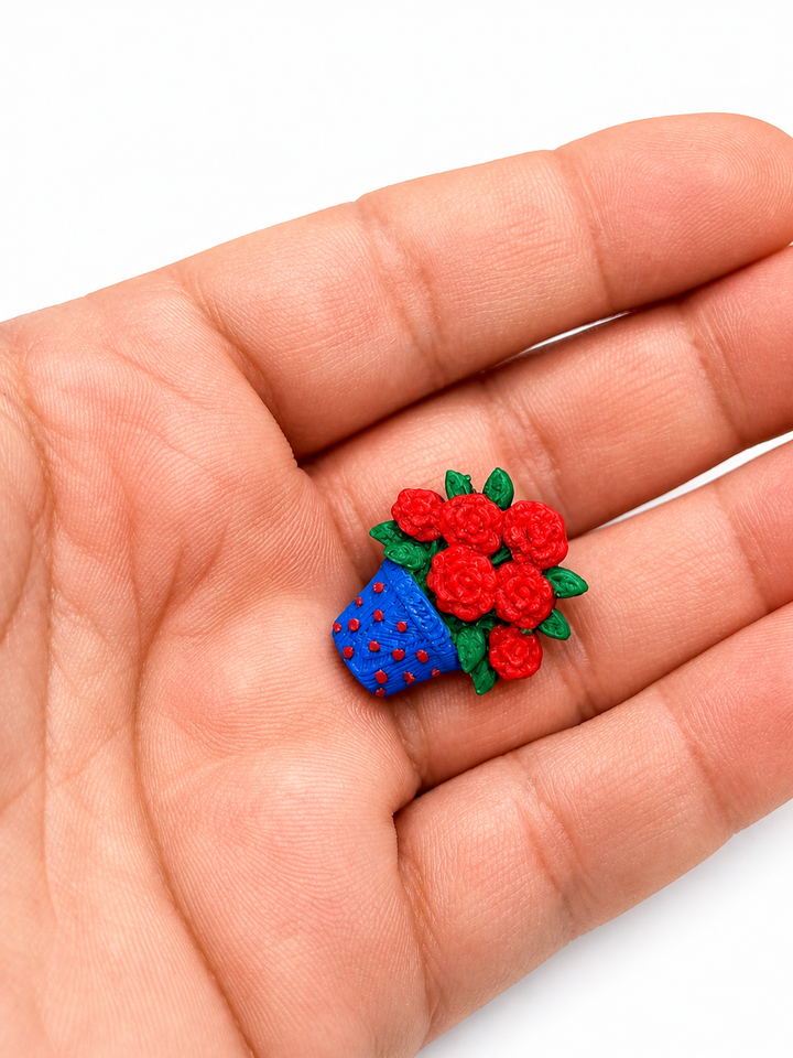 Pin ramo de rosas personalizado – Broche floral miniatura