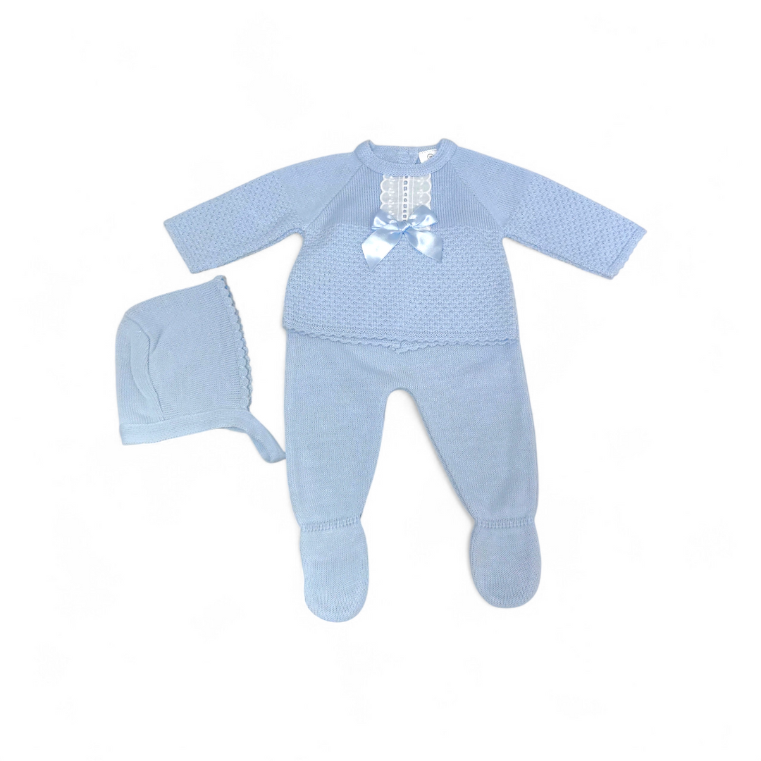 Conjunto hilo con lazo y gorro – Celeste