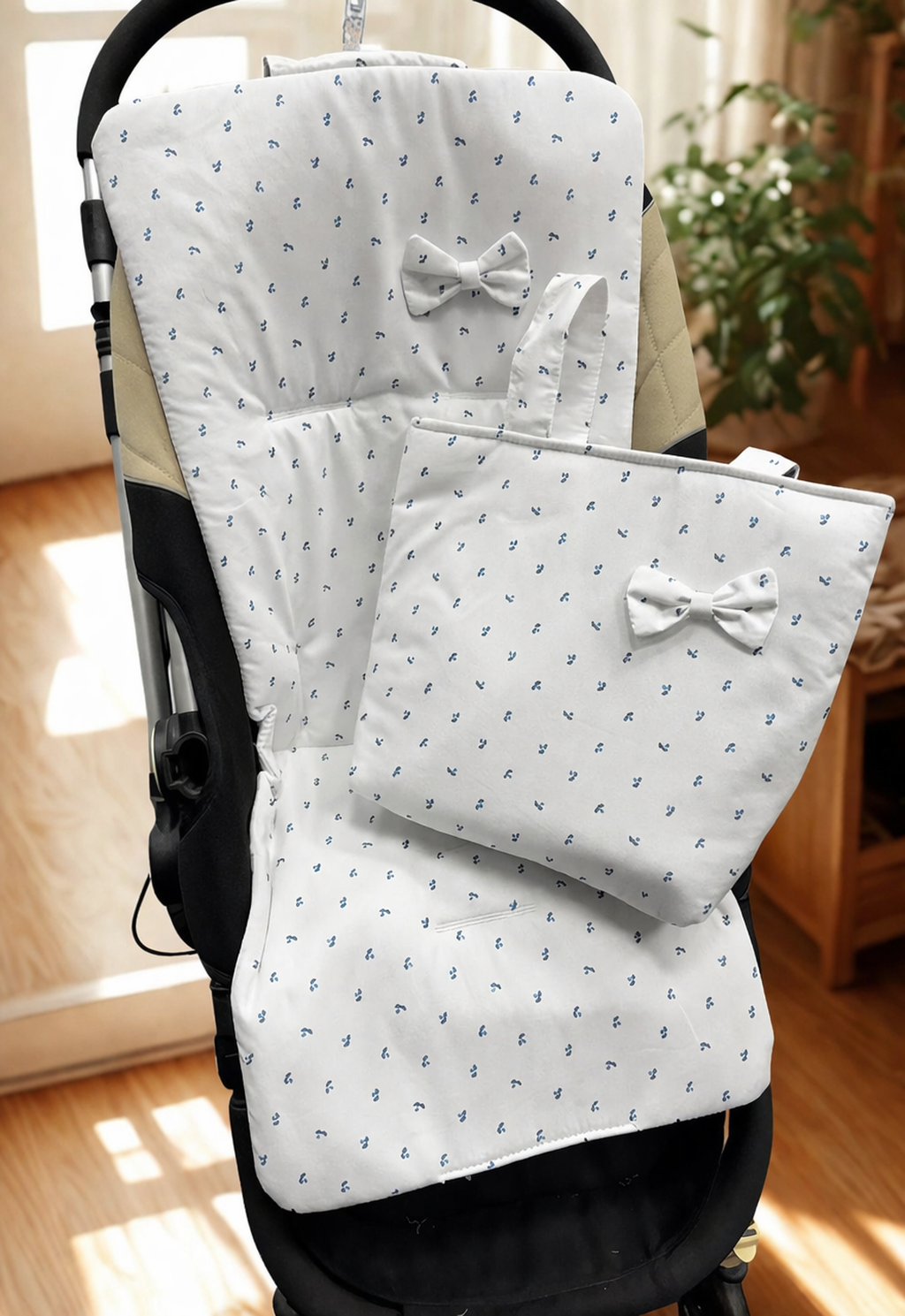 Set colchoneta + bolso flores azul para carrito de bebé