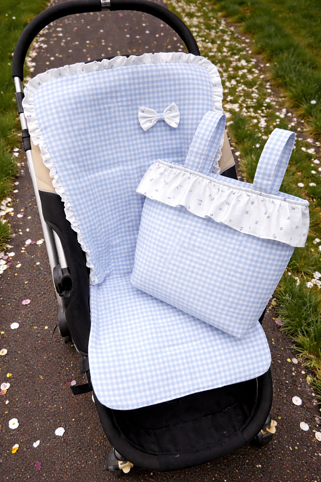 Set colchoneta + bolso vichy azul para carrito de bebé