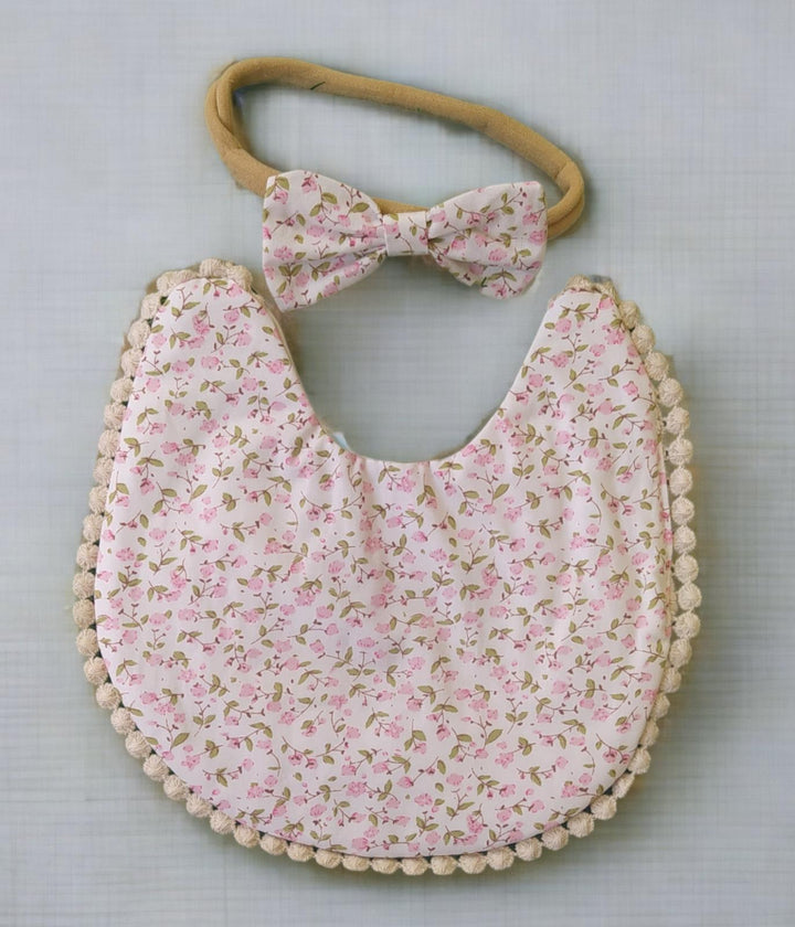 Babero Personalizado más Coletero Flores - Mikeko