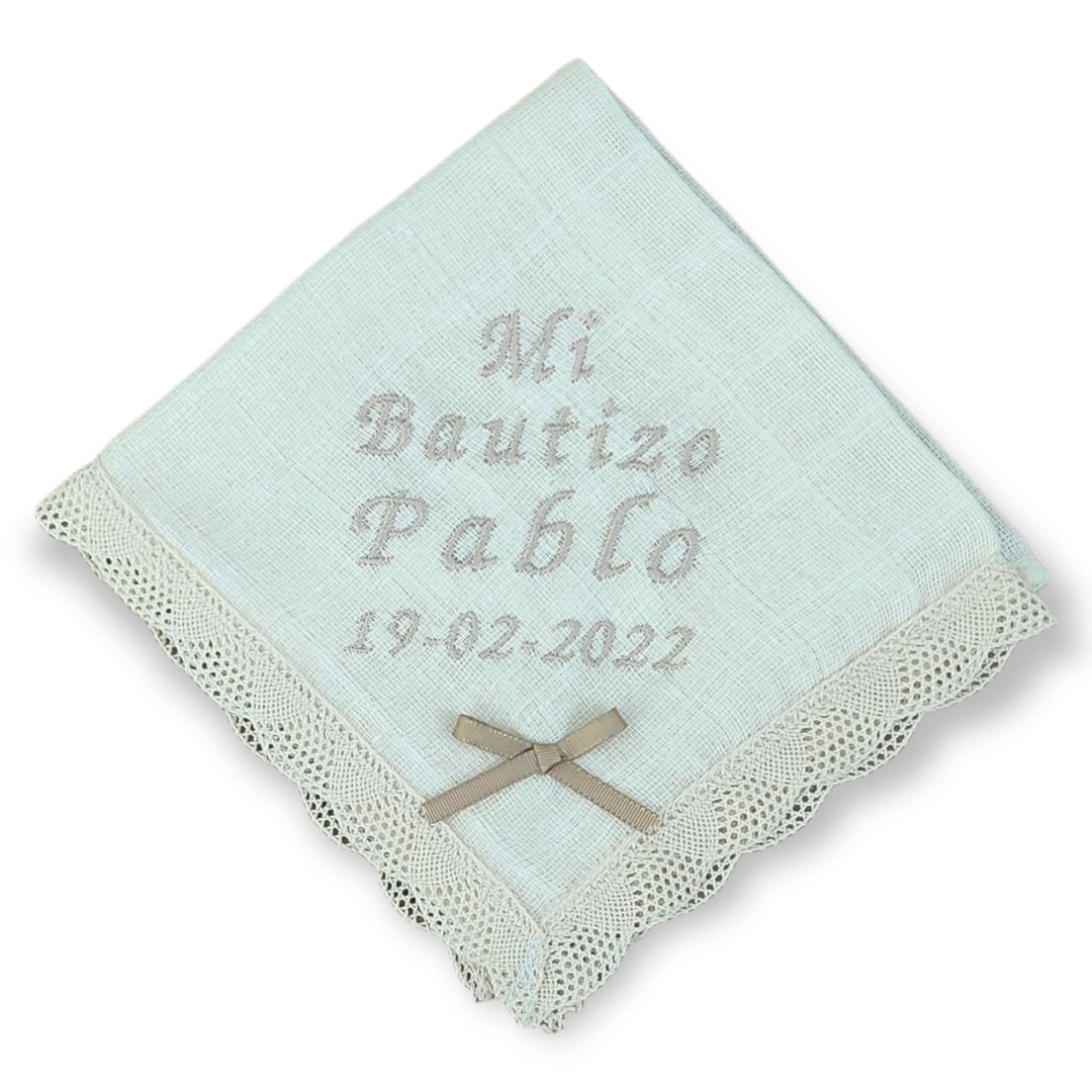 Gasa bautizo personalizada bordado nombre y fecha - Mikeko