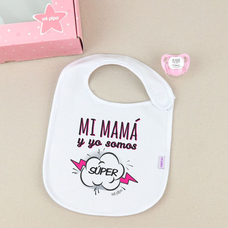 Cajita Babero + Chupete Mi Mamá yo somos súper rosa