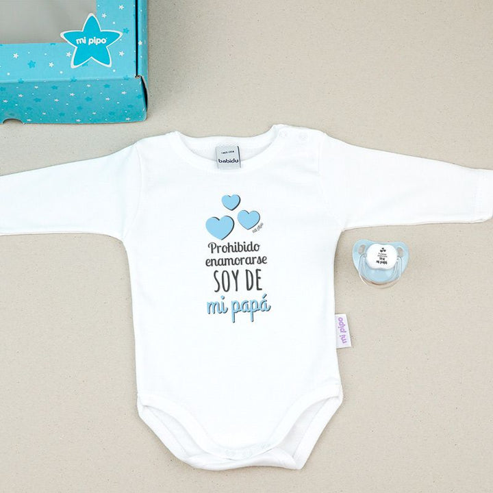 Cajita Divertida Body + Chupete Prohibido enamorarse, soy de mi Papá Rojo, Azul o Rosa