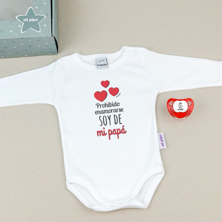 Cajita Divertida Body + Chupete Prohibido enamorarse, soy de mi Papá Rojo, Azul o Rosa